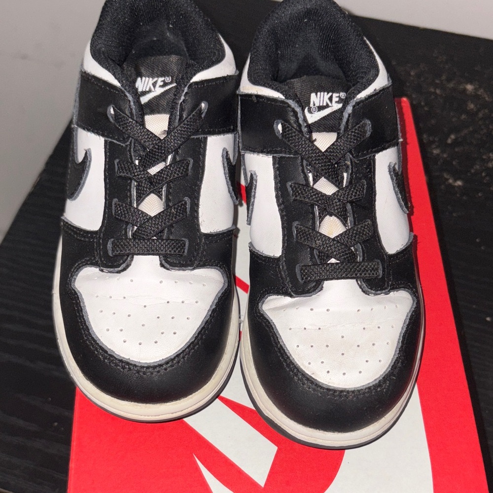 Nike Kids Black & White Low-Top Sneakers with Red Accent